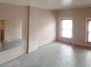 126 N Main St #3, Spring City, PA 19475