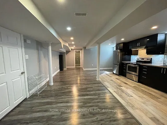 482 Camden Cir #BASEMENT — Photo 6