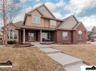 7944 Nob Hill Rd, Lincoln, NE 68516