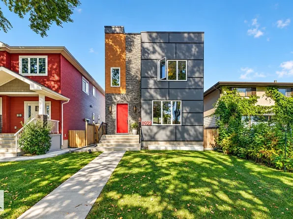 8922 77th Ave NW, Edmonton, AB T6C 0L9