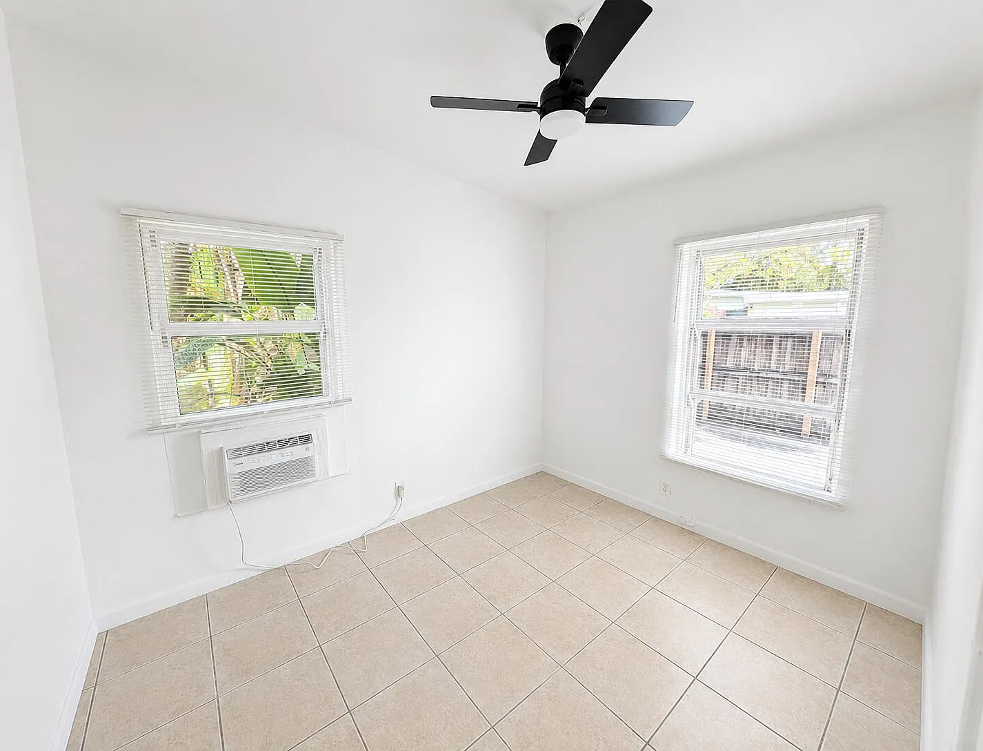 1 bed, 1.0 bath, 550 sqft, $1,590 — Photo 4