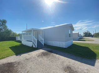 2021 N Battlebell Rd TRAILER 28, Highlands, TX 77562