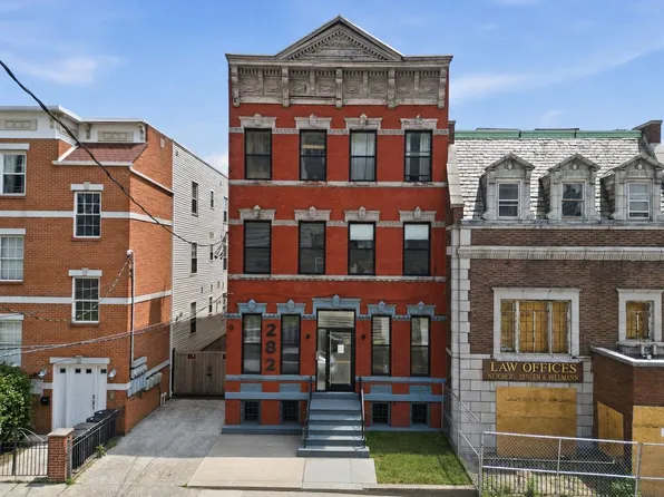 282 Baldwin Avenue image 1 of 27
