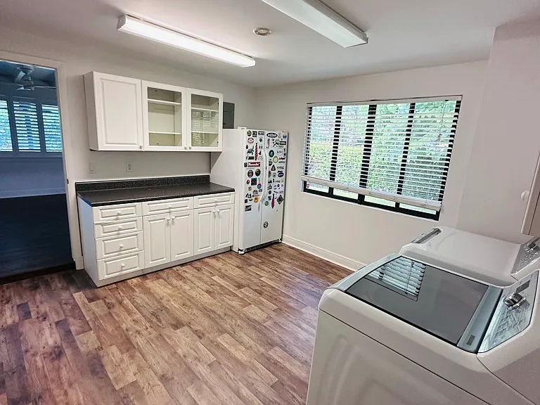 1056 Milano Dr — Photo 17