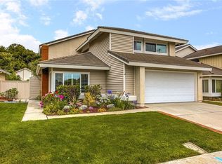 5 New Mdws, Irvine, CA 92614