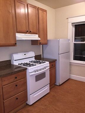 2nd image of 2934 SE Morrison St APT 7