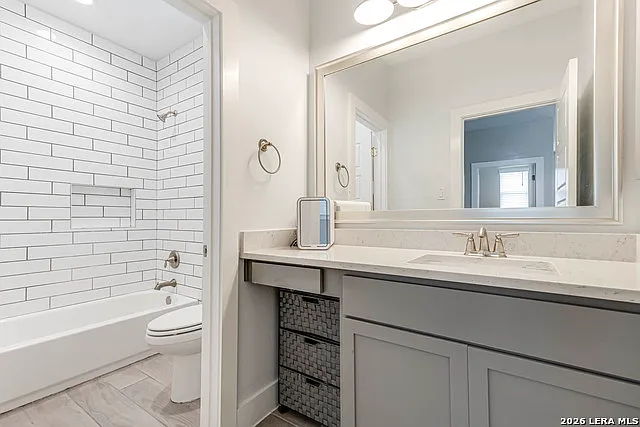 1426 E Sandalwood Ln — Photo 24