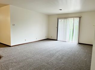 Ellwood View, Dekalb, IL 60115