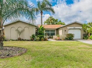 5824 Riddle Rd, Holiday, FL 34690