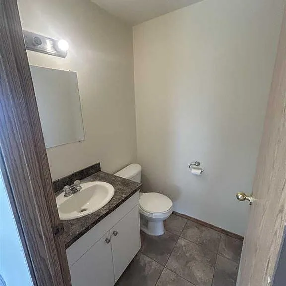 9318 106th Ave #B — Photo 5