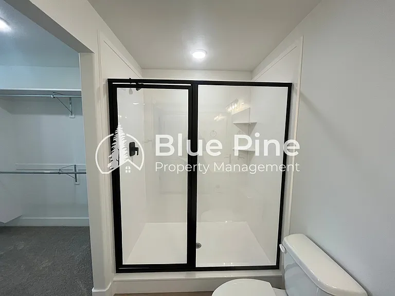 1195 Jaylee Dr #1 — Photo 10