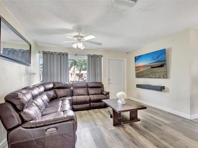 8380 NW 29th Street, Sunrise, FL, 33322