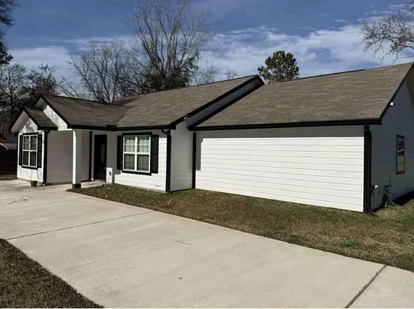 714 Little Doe Dr, Crosby, TX 77532