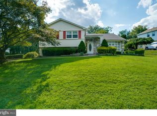 7914 Waltham Rd, Cheltenham, PA 19012