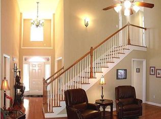 5700 Caney Ridge Cir, Ooltewah, TN 37363