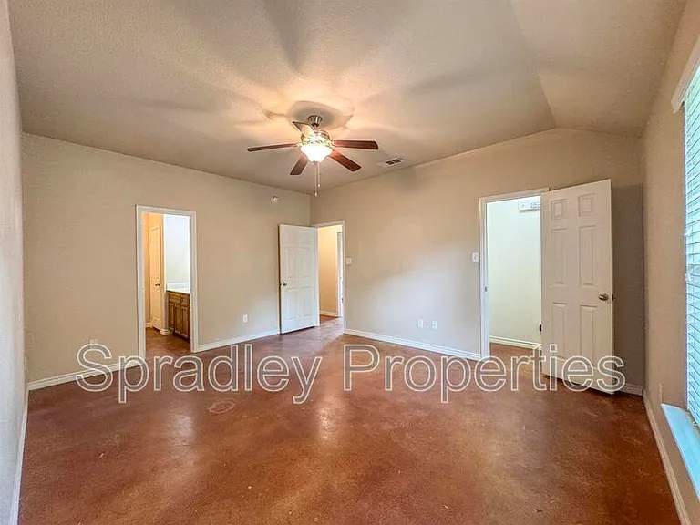 522A Pepper Spring Ct — Photo 11