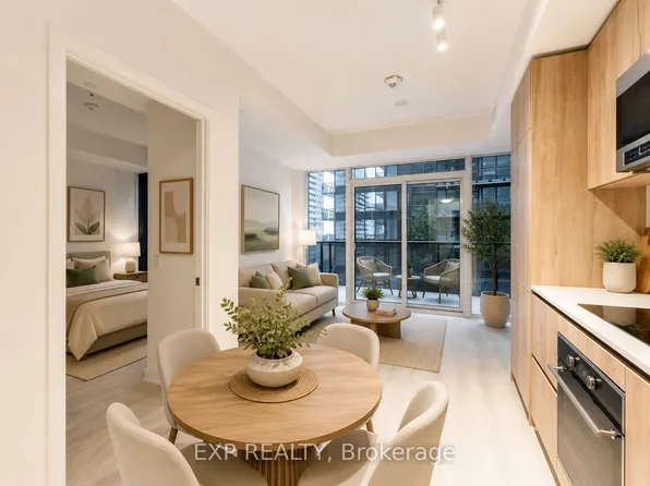 127 Broadway Ave, Toronto, ON