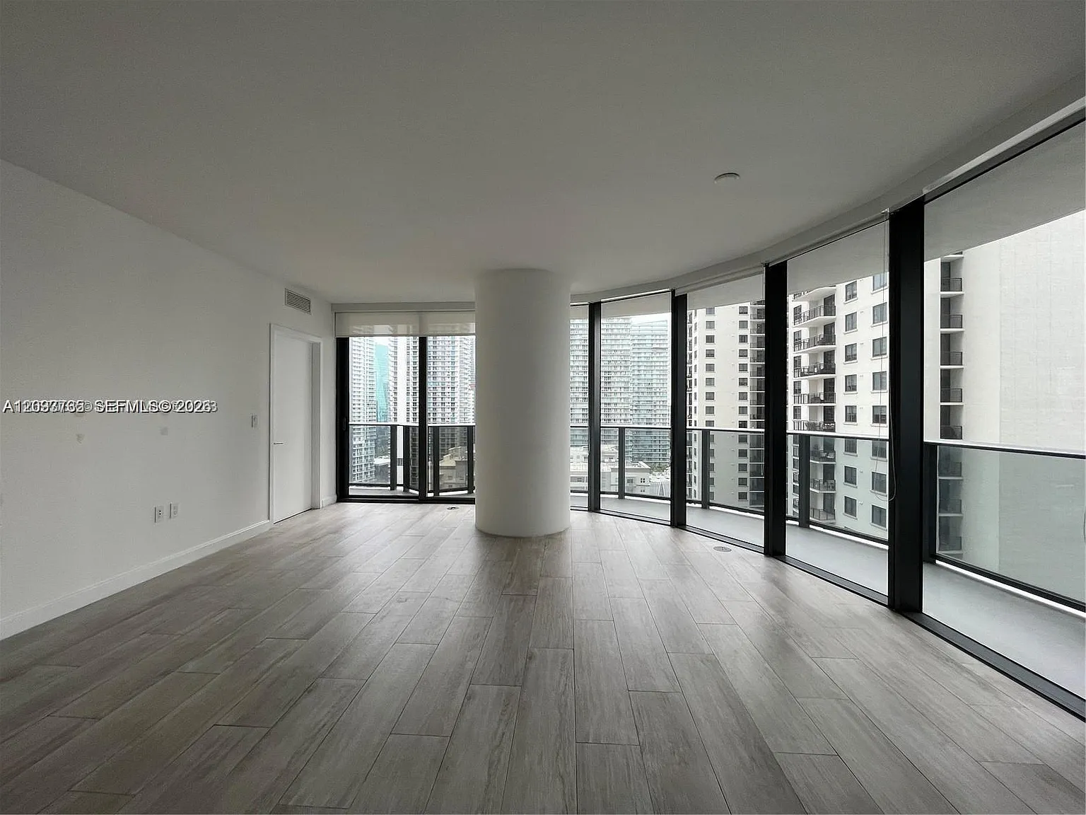 Brickell Heights West Con — Photo 1