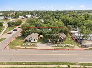 4 S Kelly Ave, Edmond, OK 73003