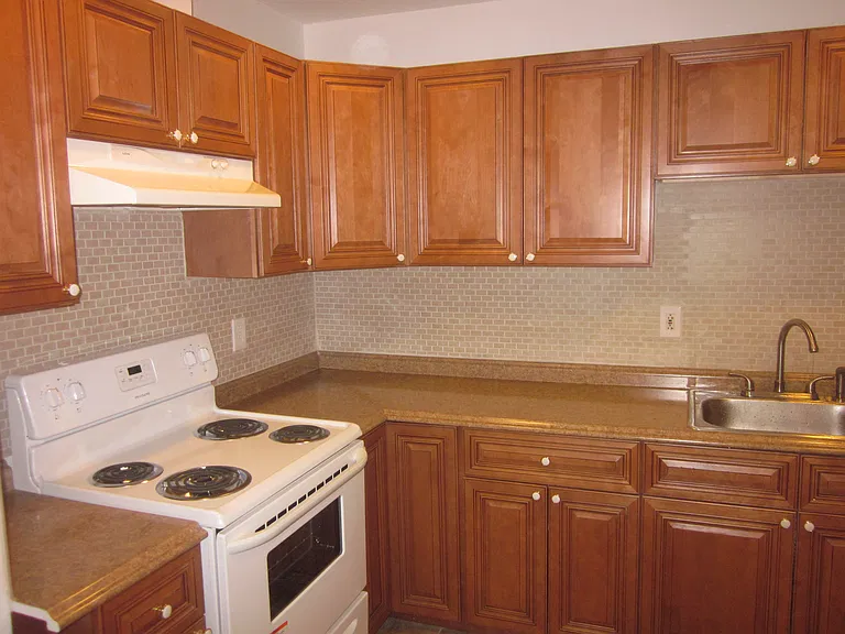 30 Fort Hill Ave — Photo 5