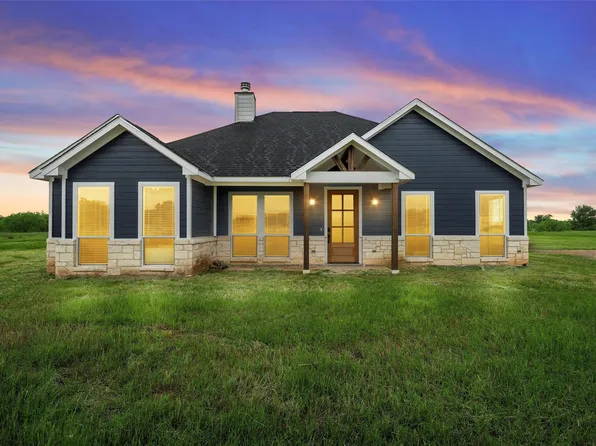 330 Hurst Rd, Axtell, TX 76624