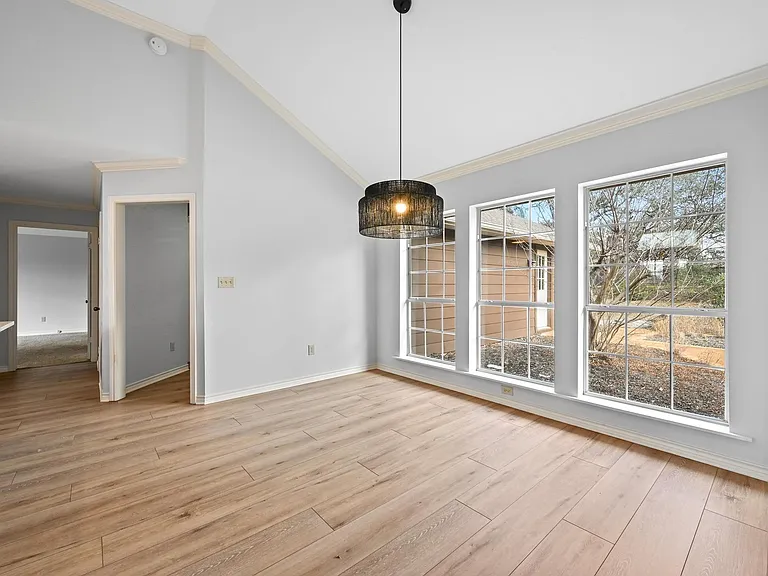 140 Barton Ranch Cir — Photo 12