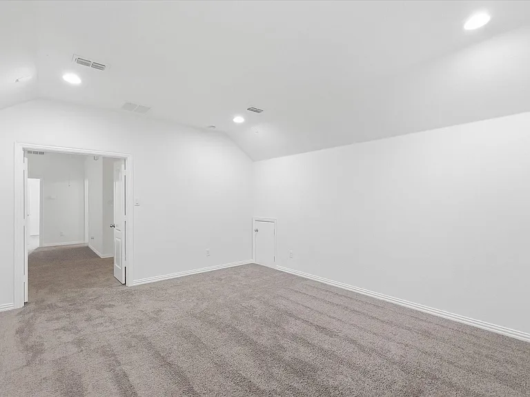 808 Bird Creek Dr — Photo 25