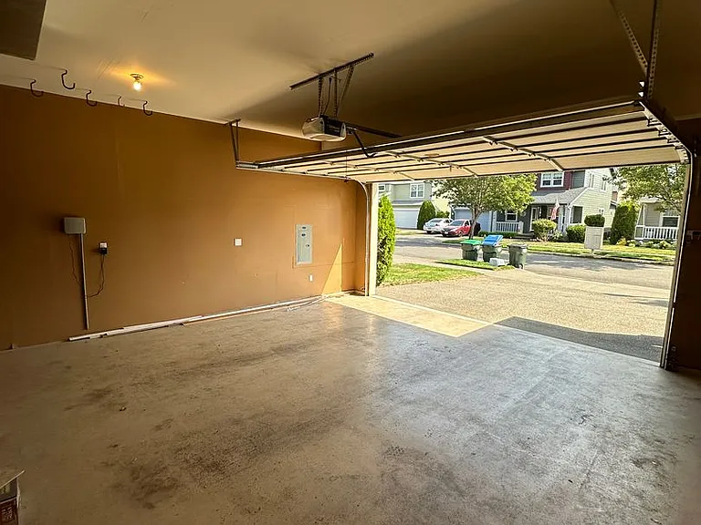 7147 Prism St SE — Photo 19