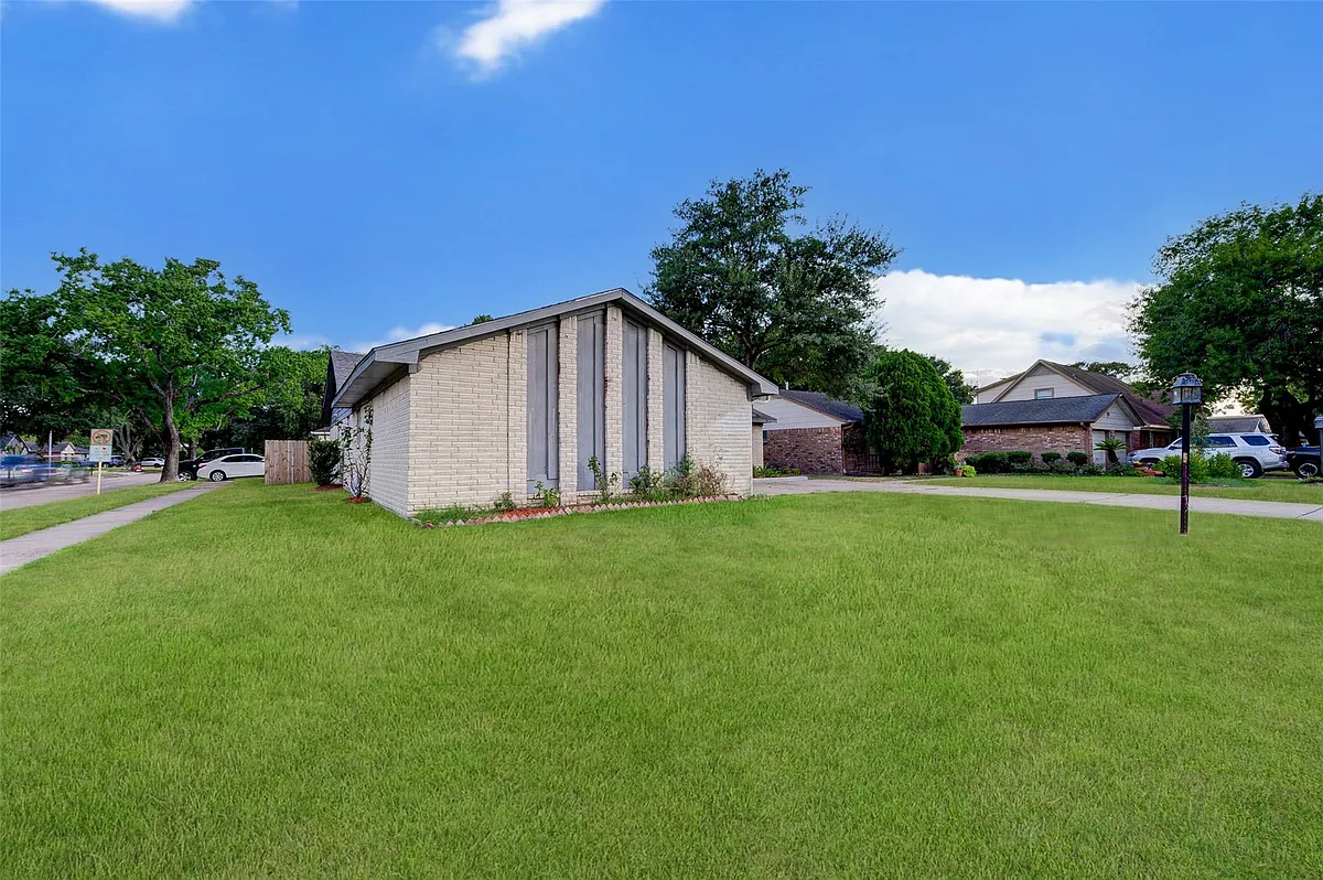 Building Photo - 16603 Kieth Harrow Blvd