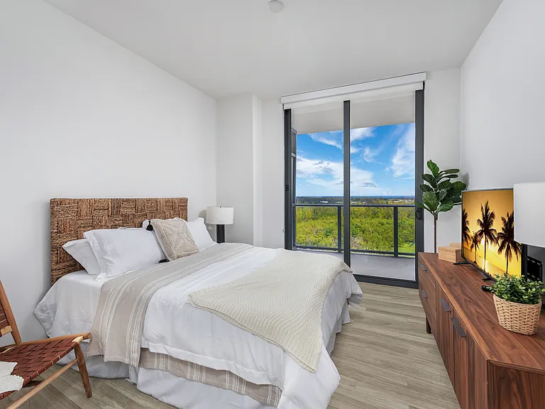 SoLe Mia Rentals — Photo 198