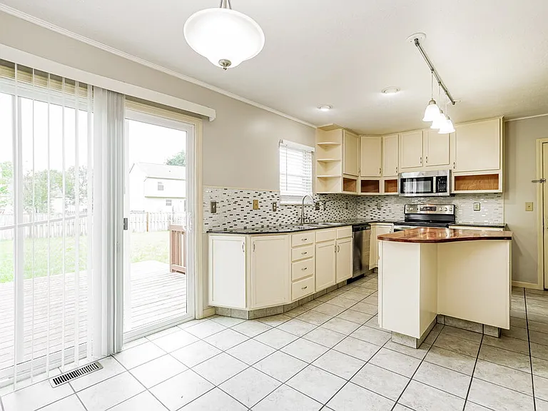 101 Miners Ct — Photo 10