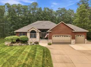 119 Misty Meadow Ct, Roscommon, MI 48653