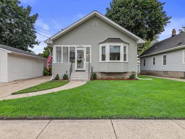 2516 71st STREET, Kenosha, WI 53143
