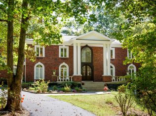 611 Flat Rock Rd, Louisville, KY 40245