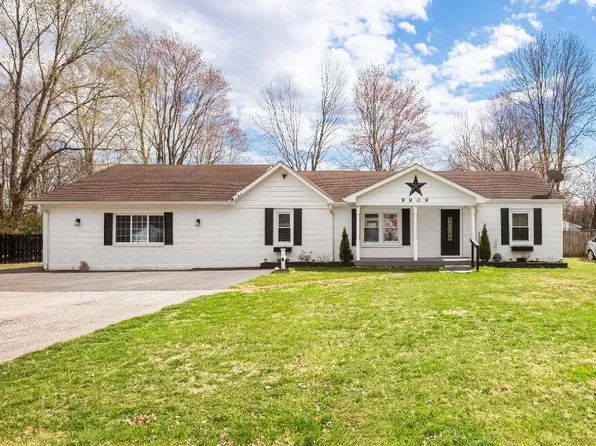 9909 Larlyn Dr, Fairdale, KY 40118