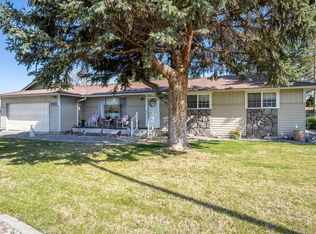 908 W 27th Ave, Kennewick, WA