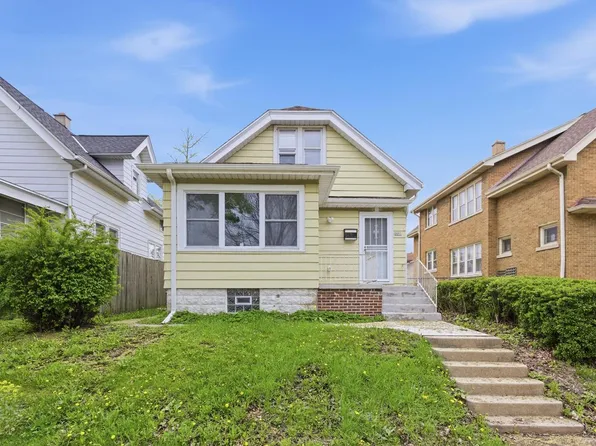 2051 S 57th STREET, West Allis, WI 53219