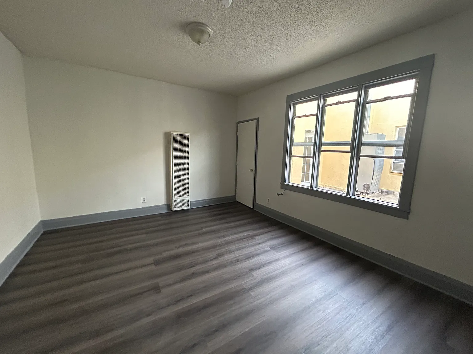 Studio, 361 sqft, $1,300 — Photo 1