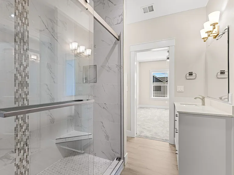 12545 W State St #105 & Unit 205 — Photo 25