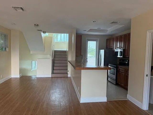 5820 N Flagler Dr — Photo 6