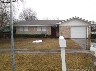 303 Ross Ave, Fort Gibson, OK 74434