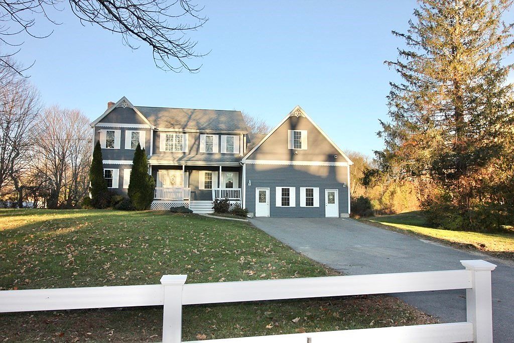 30 Plymouth St, Middleboro, MA 02346 Zillow