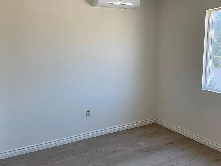 2nd bed room