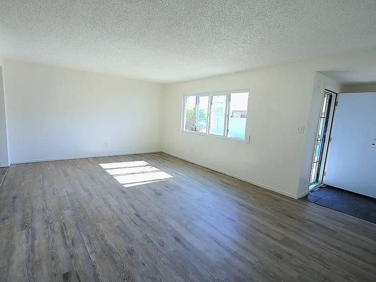 3053 W Coolidge Ave #2 — Photo 2