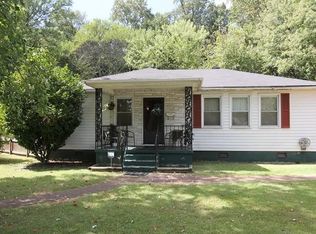 901 Crestline Rd NW, Huntsville, AL 35816