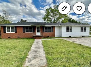 26 Shady Ln, Kingstree, SC 29556