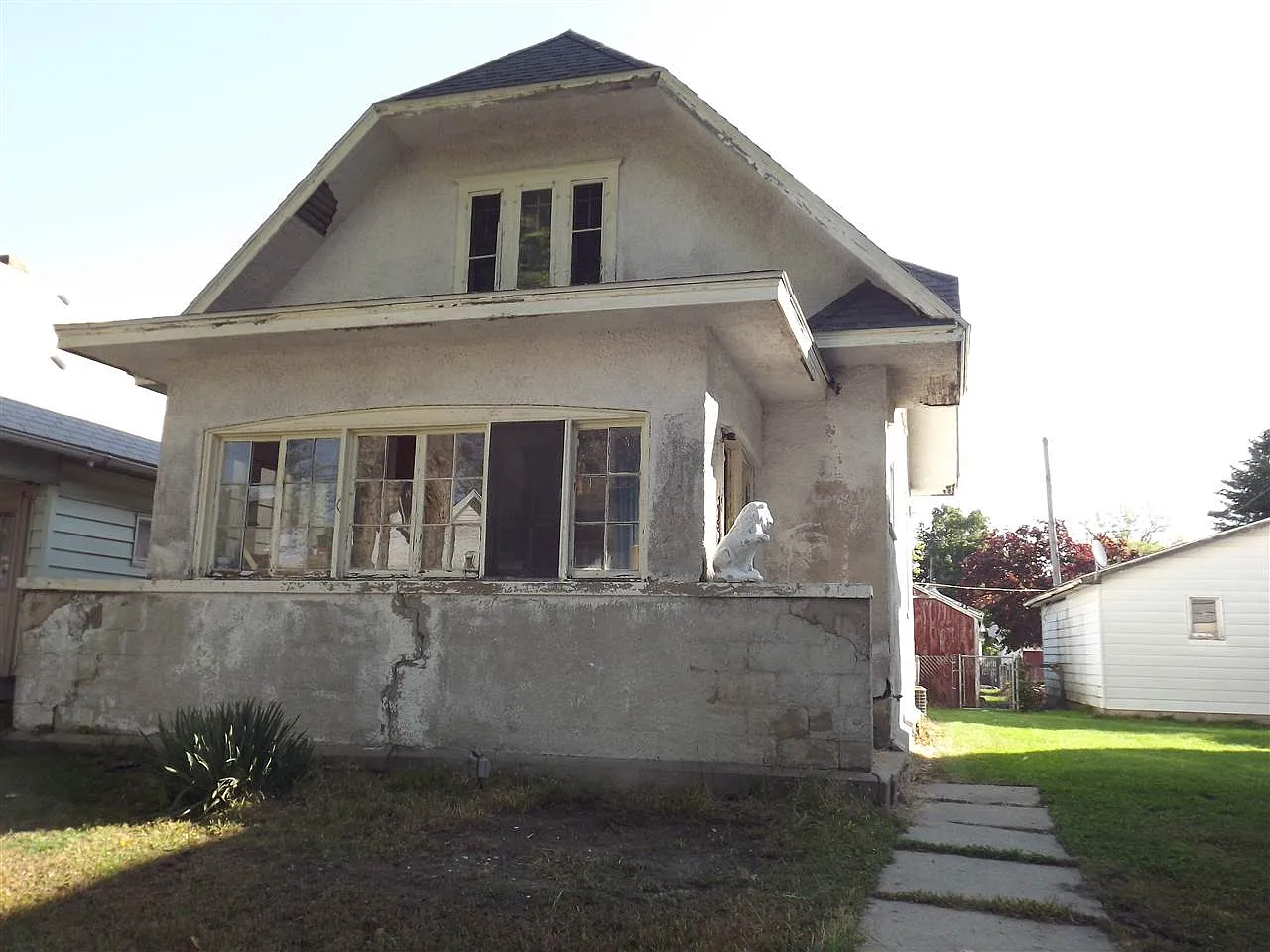 320 N State St photo 1