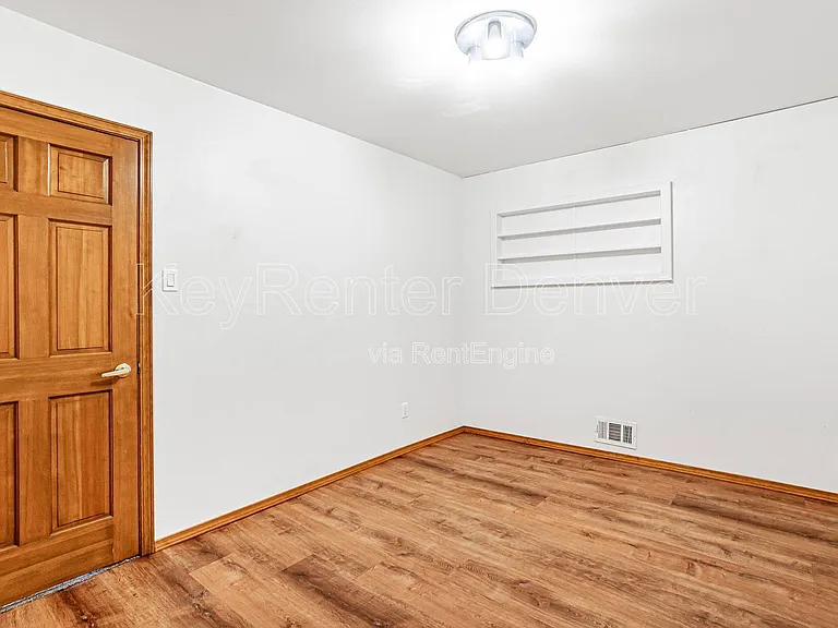400 Lily Ln — Photo 22