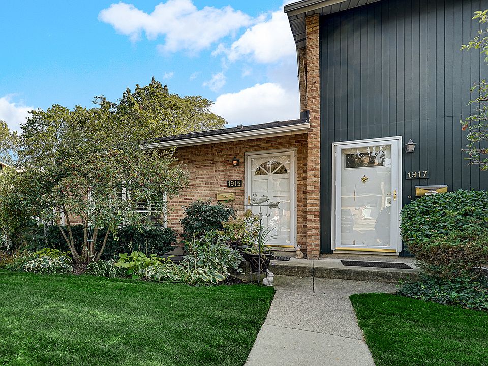 1st image of 1915 Willow Hill Ct