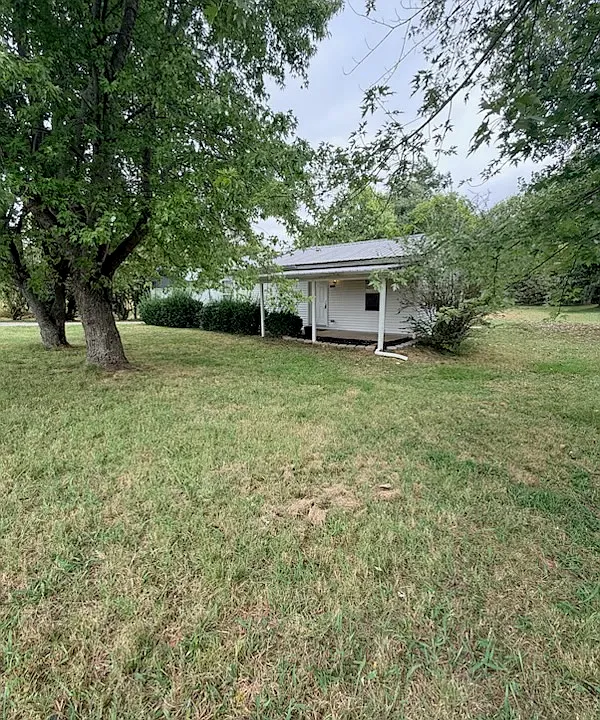 5234 Rosetown Rd